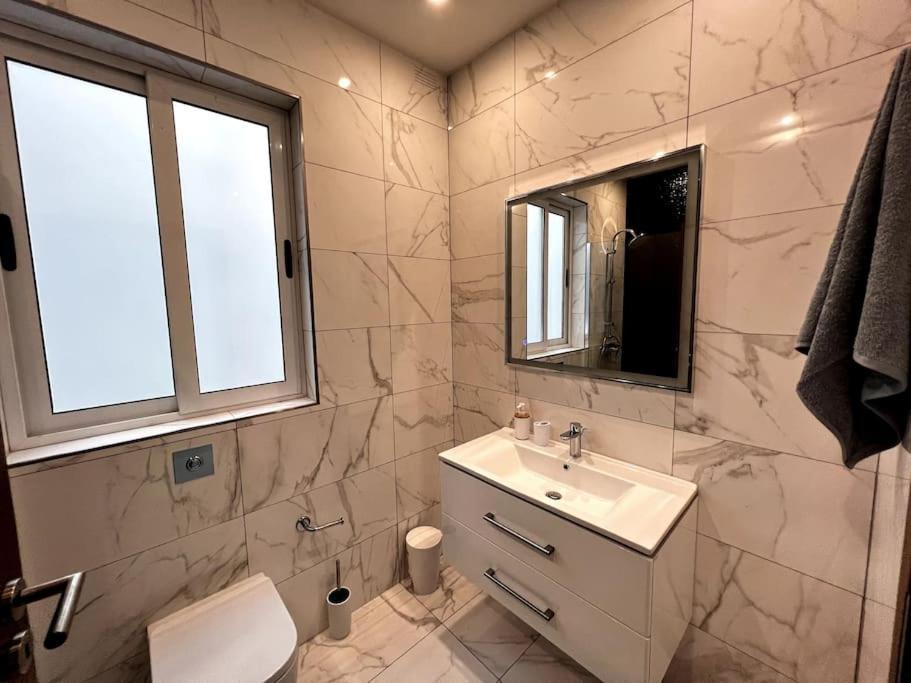 Viewline Seaview Modern 3 Bedroom Apartment 马尔萨什洛克 外观 照片