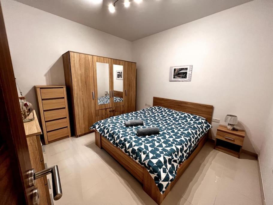 Viewline Seaview Modern 3 Bedroom Apartment 马尔萨什洛克 外观 照片